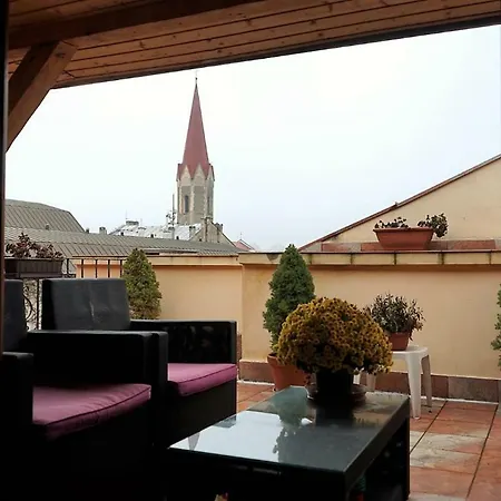 Luxury Oldtown Loft 320m2 On Hlavna Street